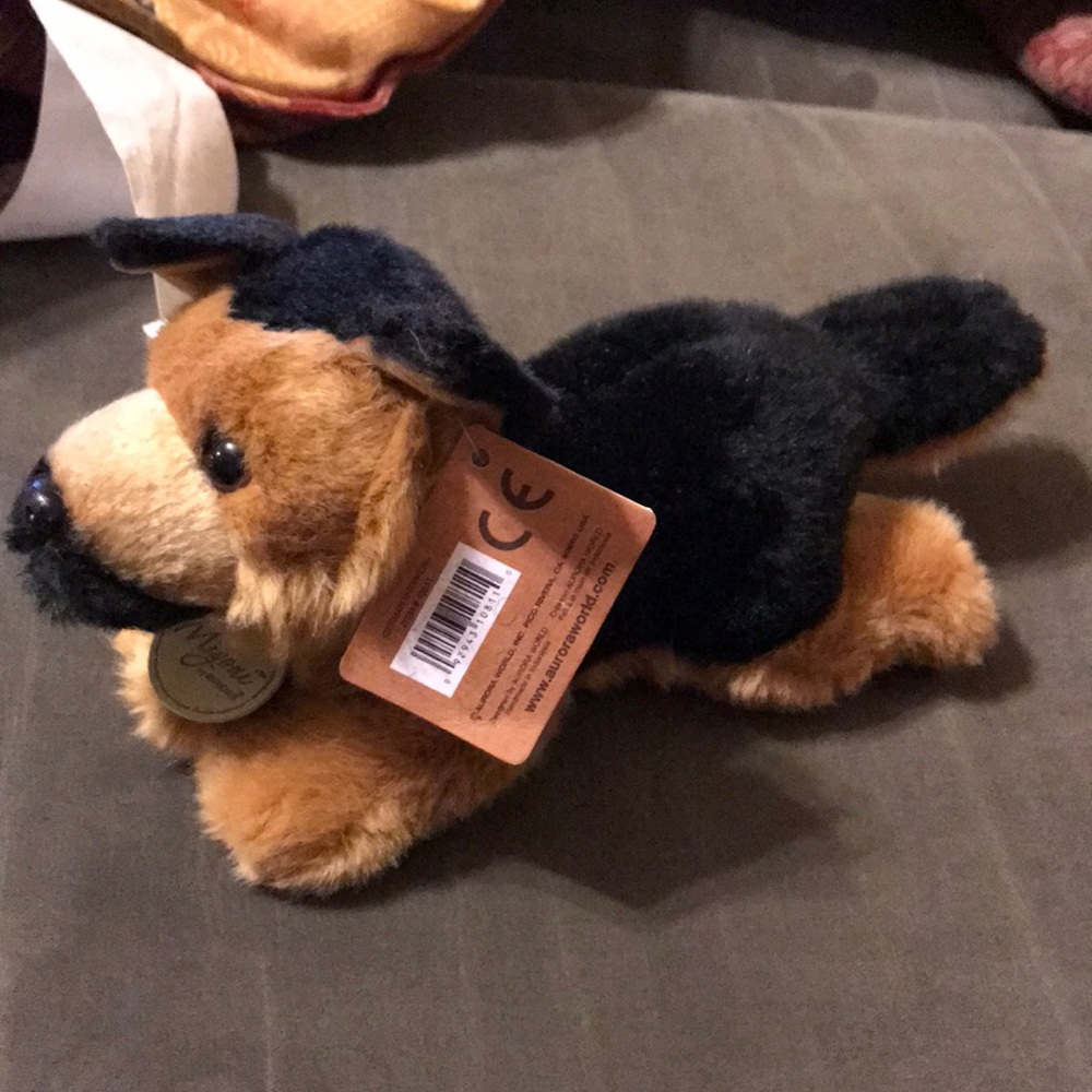 Stuffed dog - Picture 2 of 2